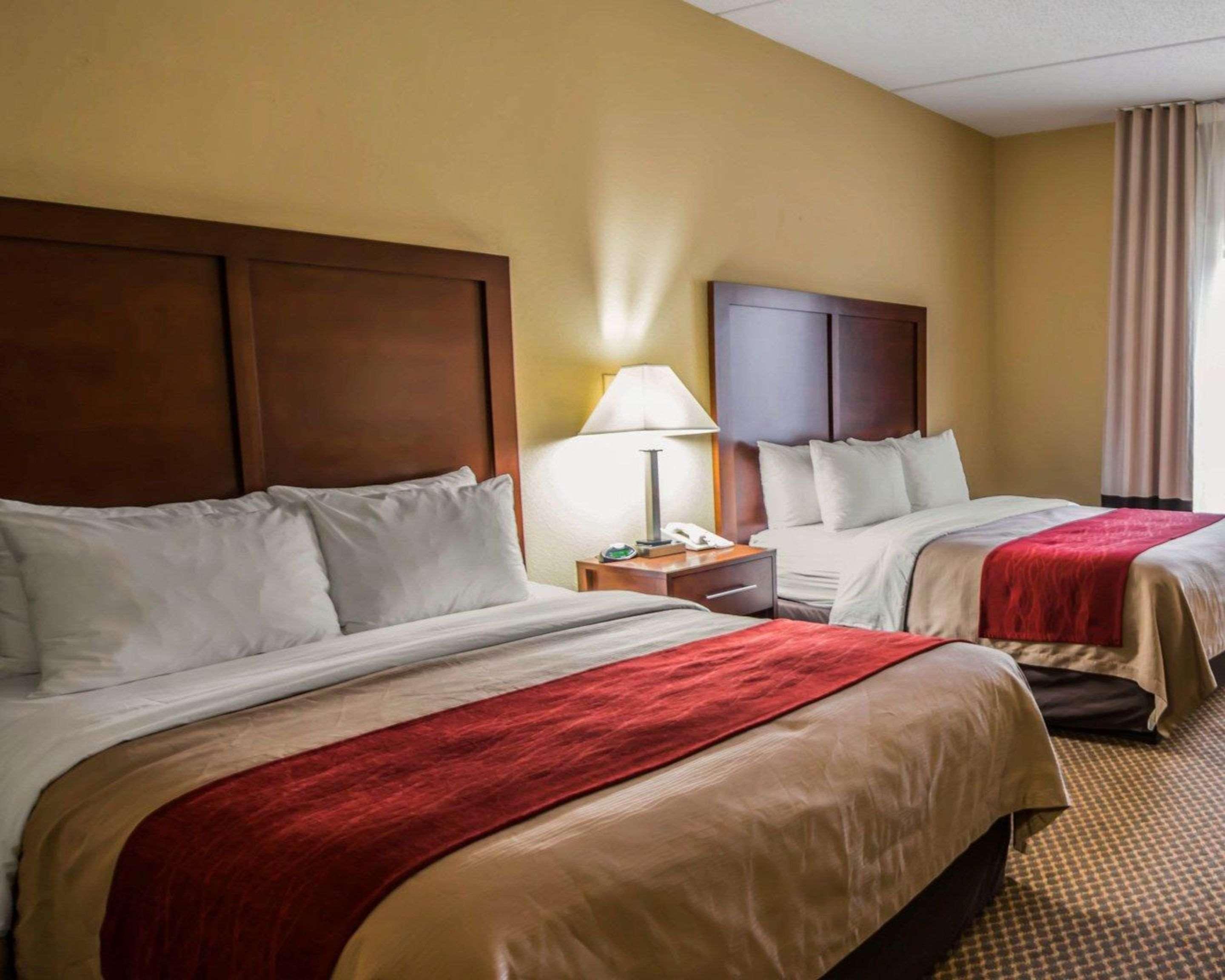 Comfort Inn & Suites Morganton Exterior photo