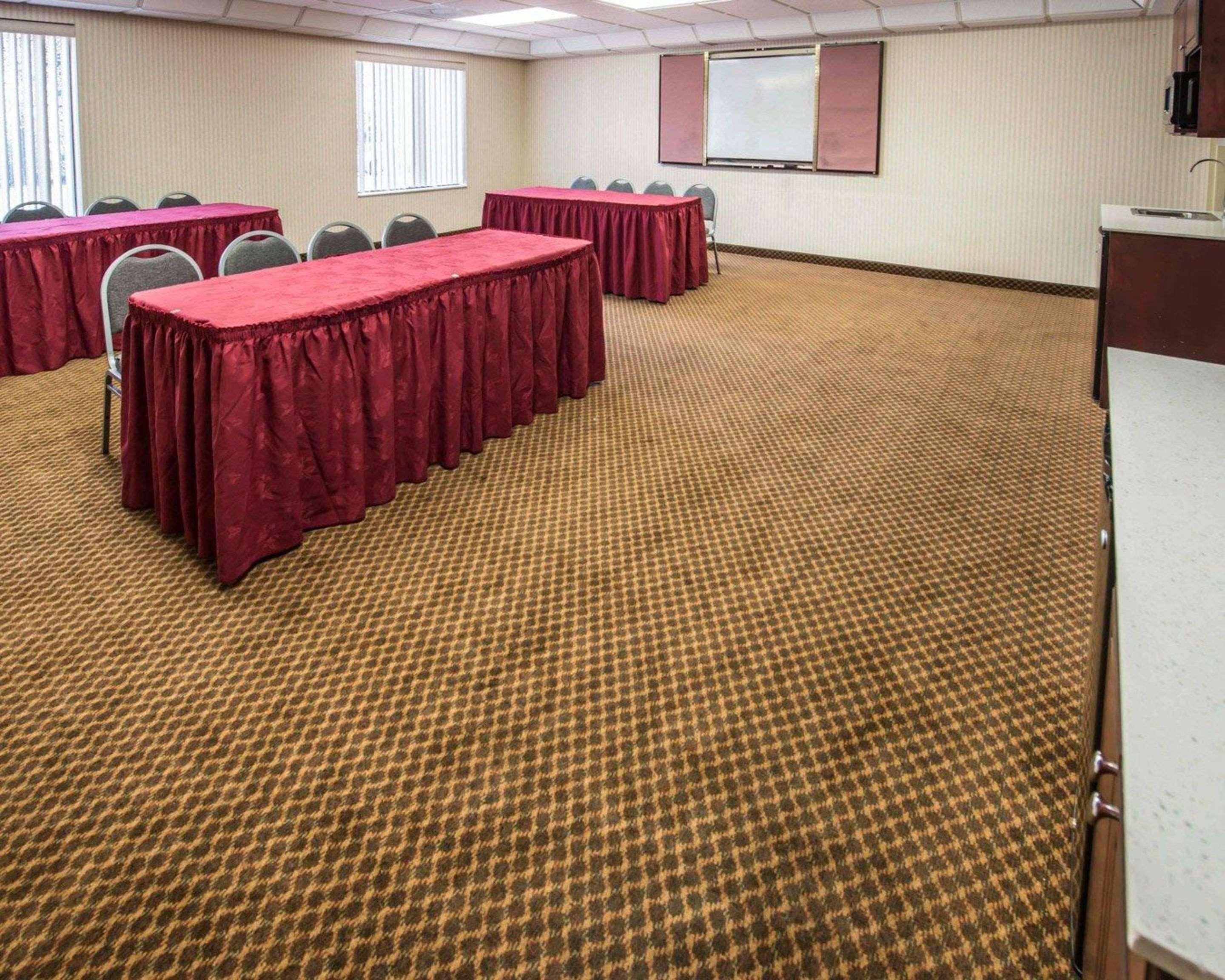 Comfort Inn & Suites Morganton Exterior photo