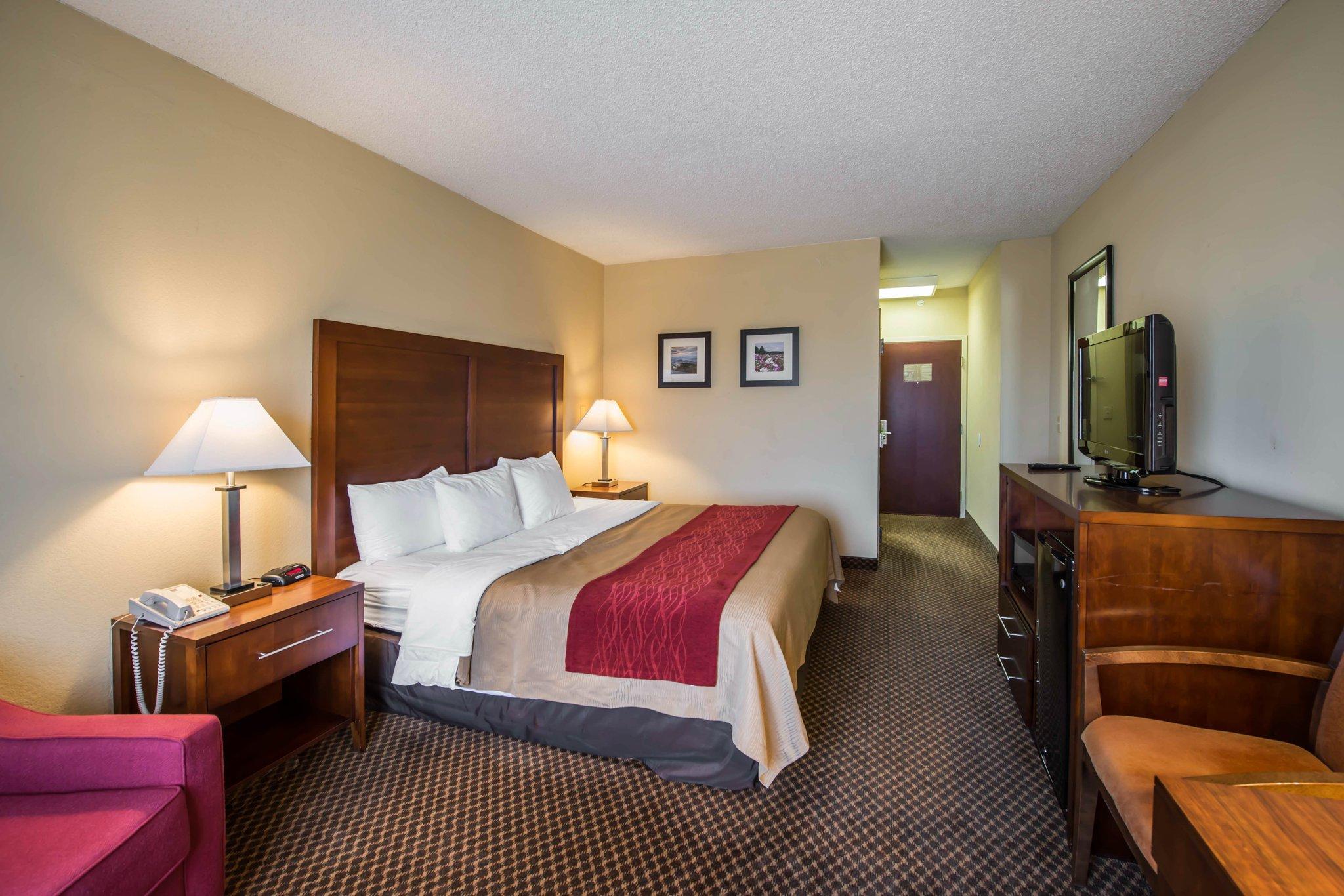 Comfort Inn & Suites Morganton Exterior photo