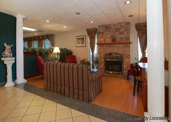 Comfort Inn & Suites Morganton Room photo